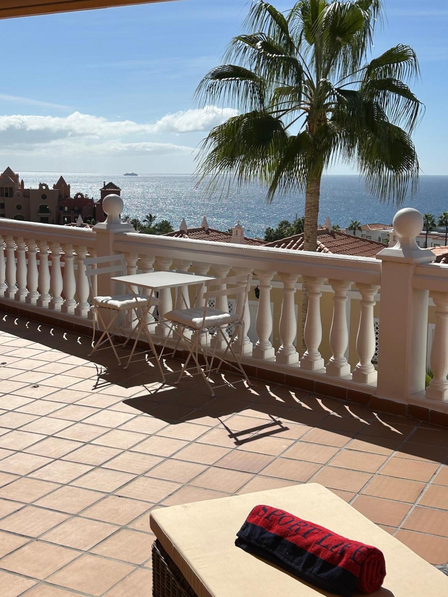 Playa Del Duque-Amazing Views 2 Bedroom Costa Adeje  Exterior photo