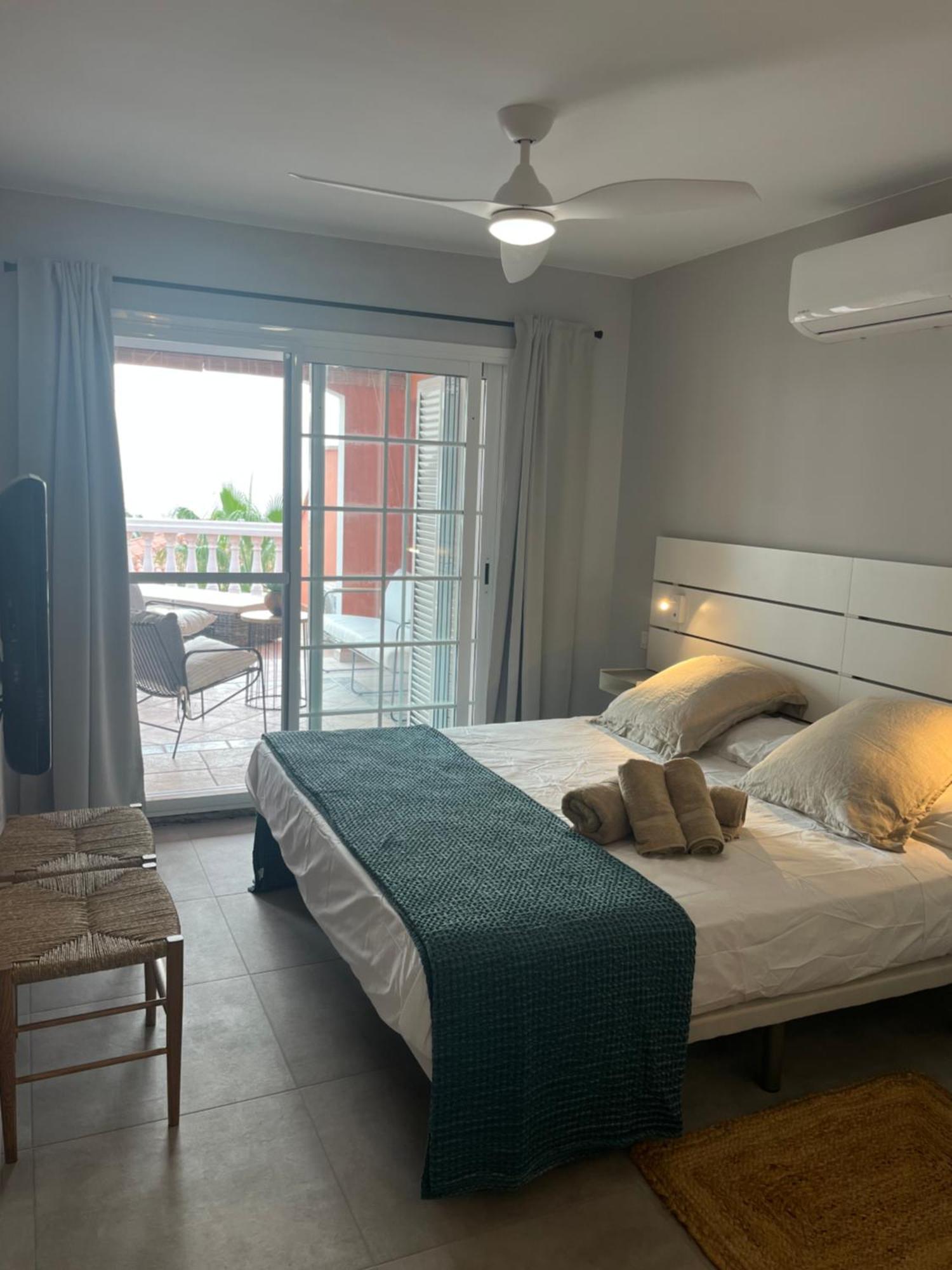 Playa Del Duque-Amazing Views 2 Bedroom Costa Adeje  Exterior photo